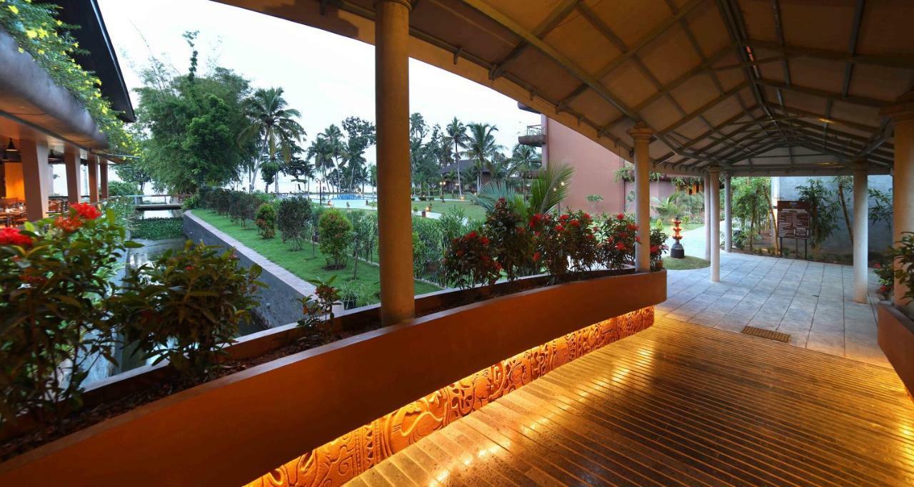 Uday Backwater Resort Alappuzha Extérieur photo